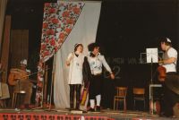 1982-01-10 Doe mer wa show 9 CV de Batmutsen 07 1982-01-10 Doe mer wa show 9 CV de Batmutsen 07